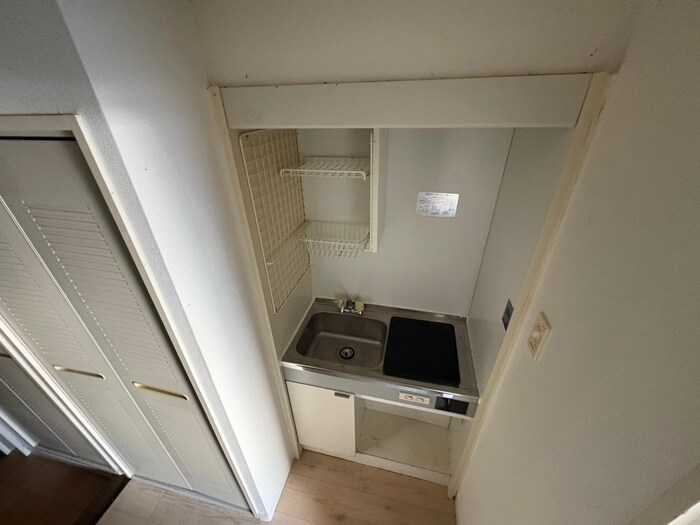 キッチン ﾄ-ｶﾝ須磨神撫町ｷｬｽﾃｨ-ﾙ