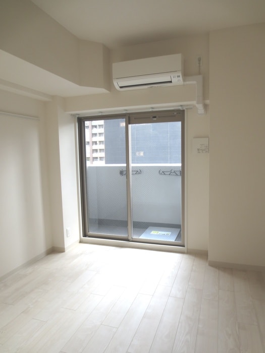 居室 プレサンス松屋町駅前(903)