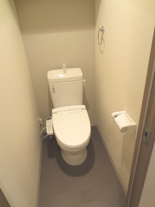 トイレ プレサンス松屋町駅前(903)