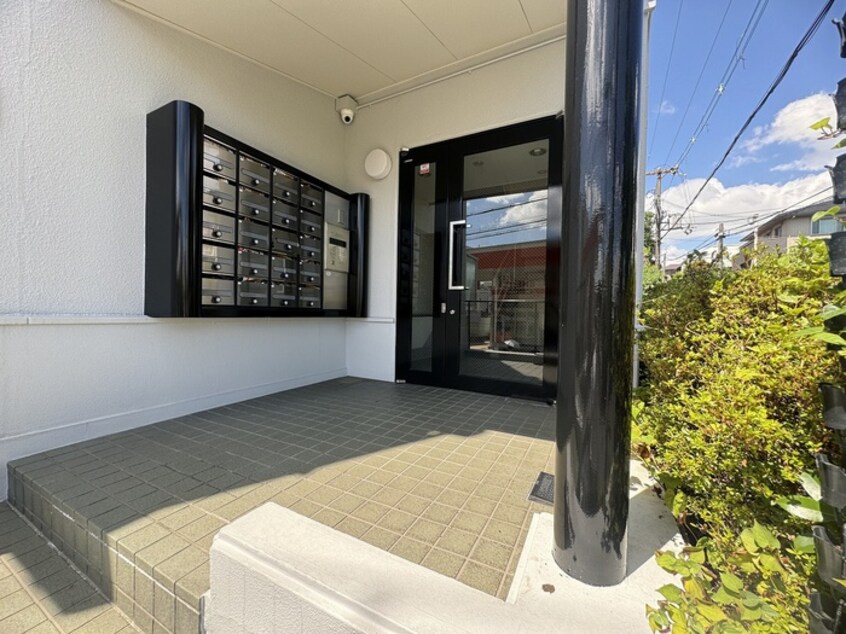 エントランス部分 カルム共栄