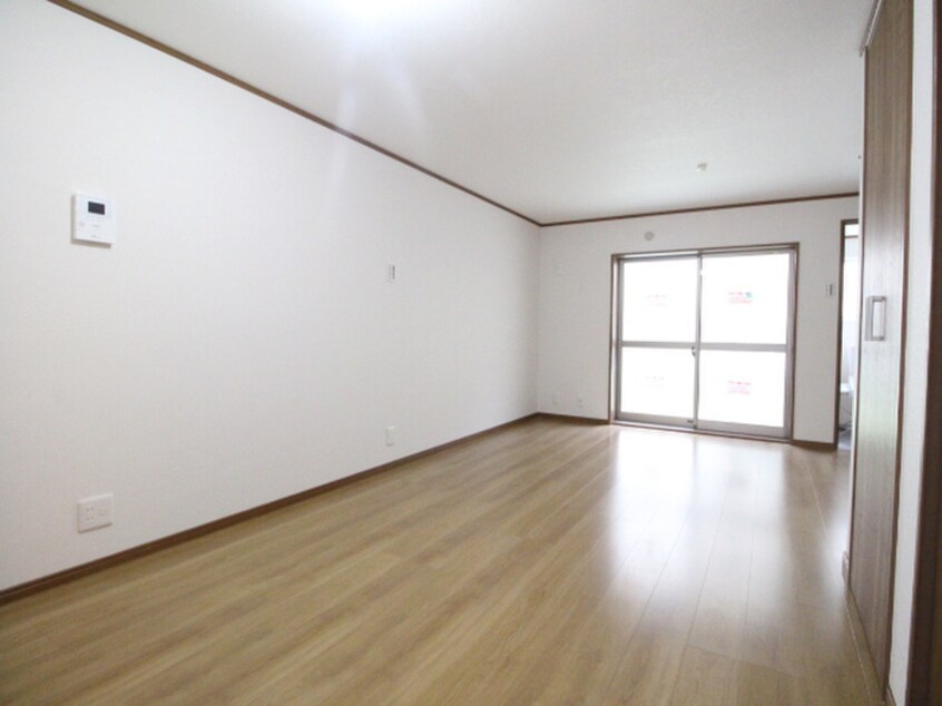 居室 西川マンション