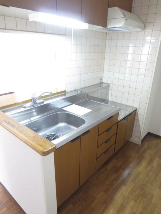 キッチン グランドゥール西岡