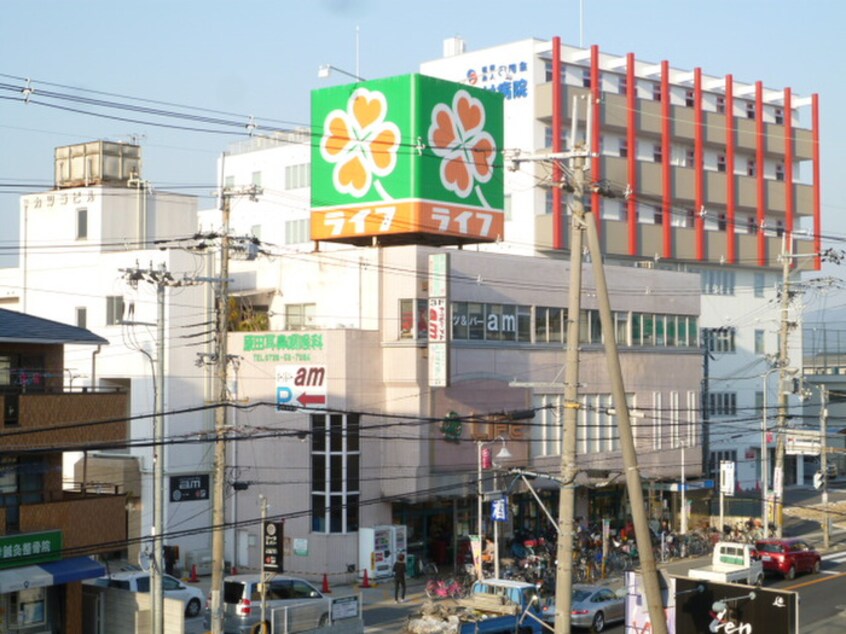 ライフ(スーパー)まで466m Ys COURT