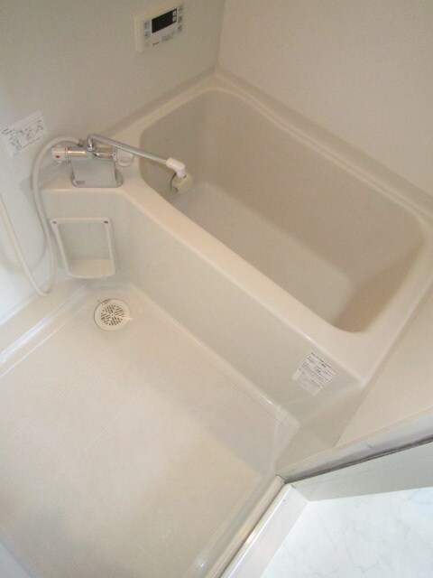 バス／シャワールーム等 ＦＥＥＬ三国