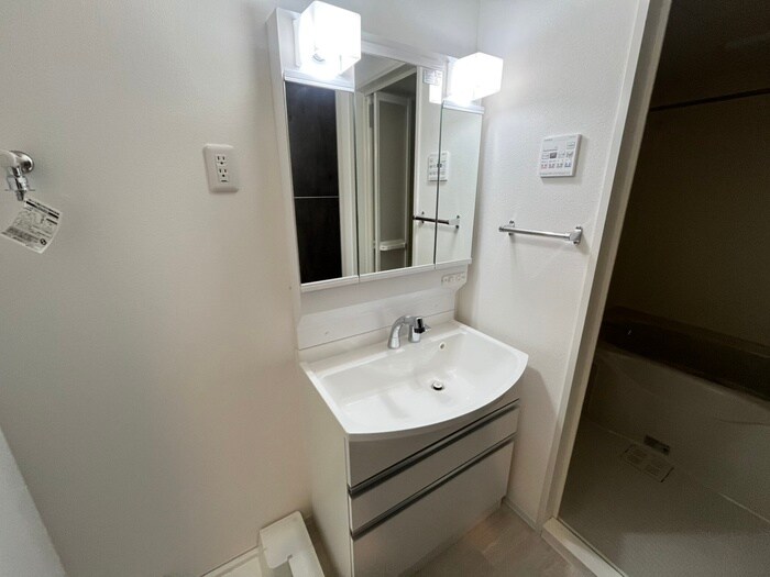 洗面 ｴｸﾞｾﾞ大阪CITYｵｰｽﾃｨﾝ(801)