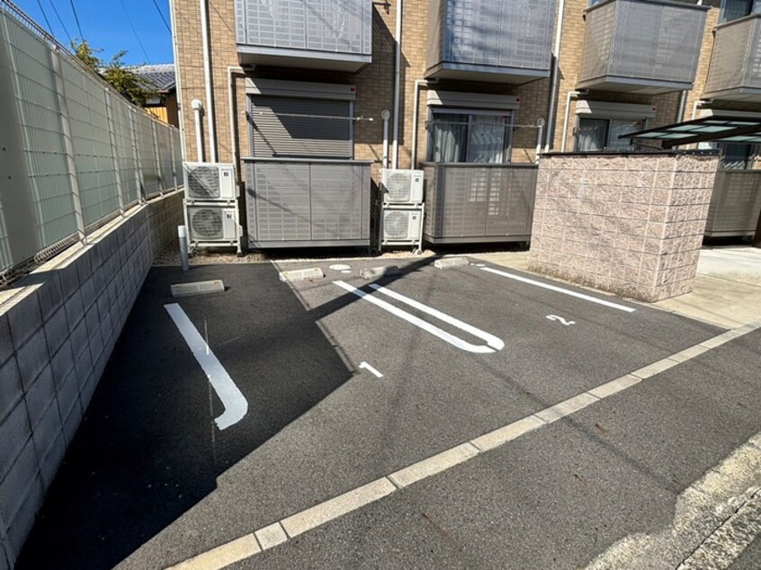 駐車場 Blezio13