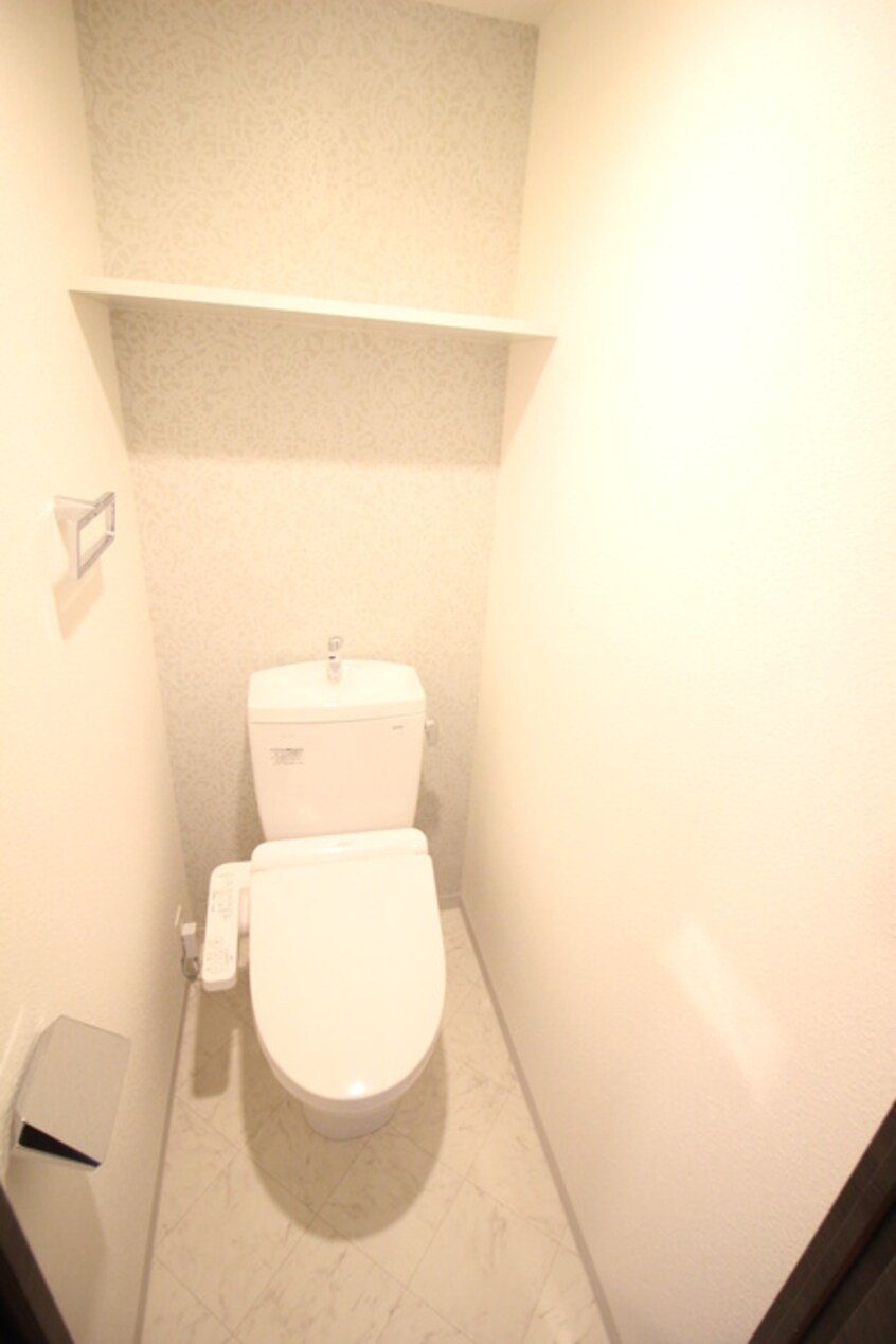 トイレ La Douceur新大阪