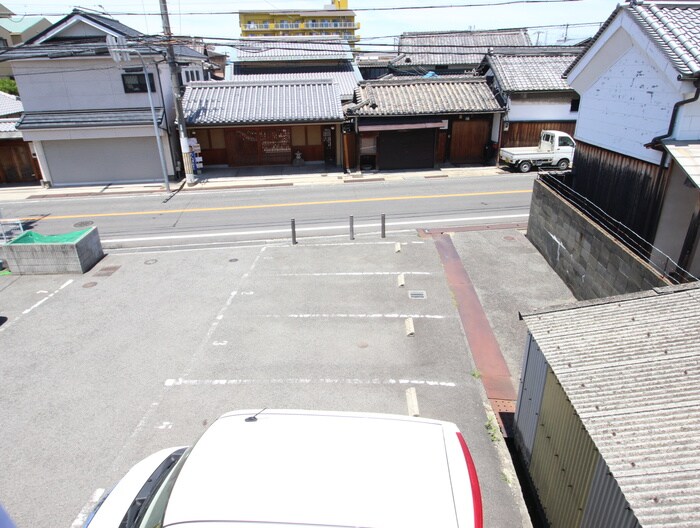 駐車場 モンテテ－ル額原