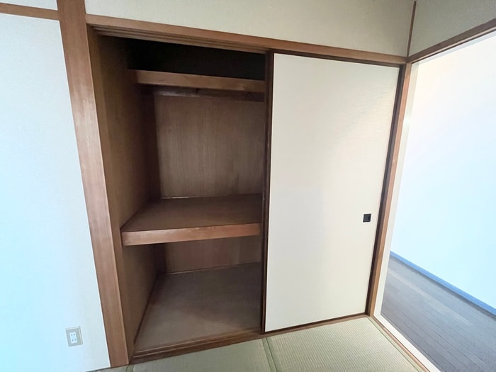 収納 フローレンス西宮５