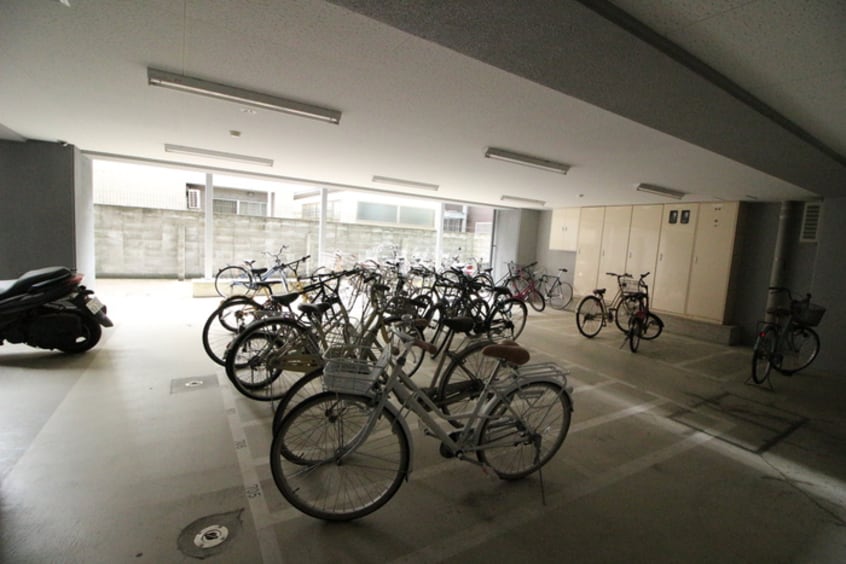 駐輪場 CITY SPIRE烏丸御池