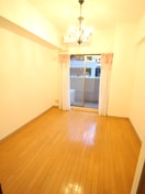 居室 ｴｽﾘｰﾄﾞ京橋Ⅲ番館（201）