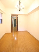 居室 ｴｽﾘｰﾄﾞ京橋Ⅲ番館（201）