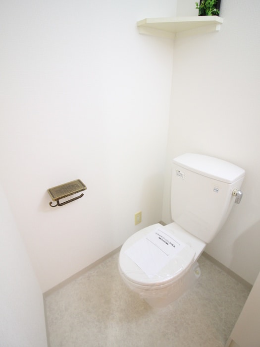 トイレ ｴｽﾘｰﾄﾞ京橋Ⅲ番館（201）