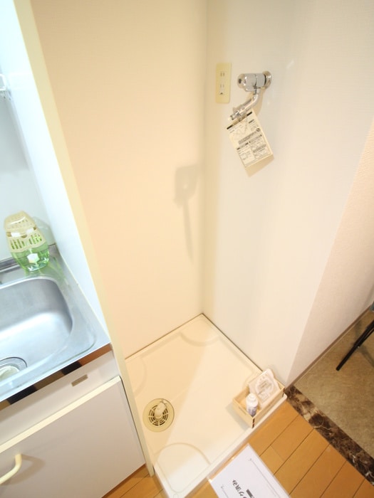 洗濯機置場 ｴｽﾘｰﾄﾞ京橋Ⅲ番館（201）