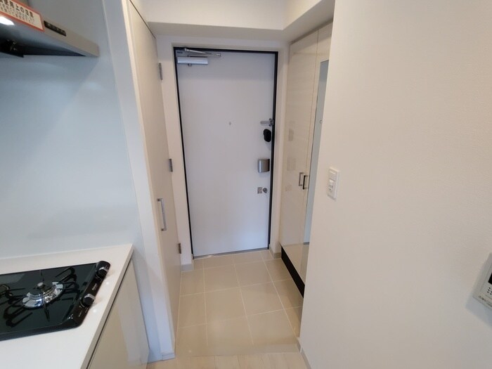 玄関 ｱﾄﾞﾊﾞﾝｽ江坂東ﾃﾞﾊﾟｰﾙ(204)