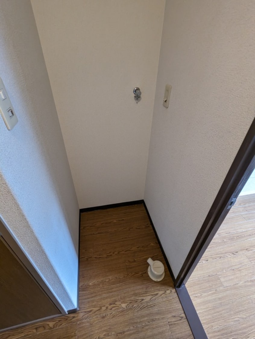 洗濯機置場 アルカーサル