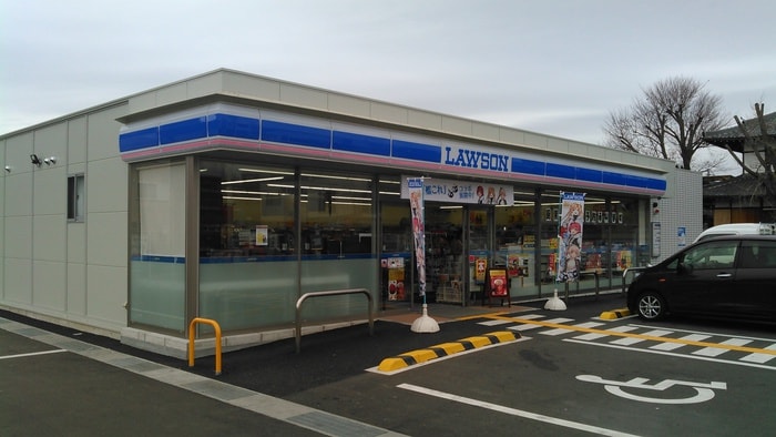 ローソン八幡吉野店(コンビニ)まで599m アルカーサル