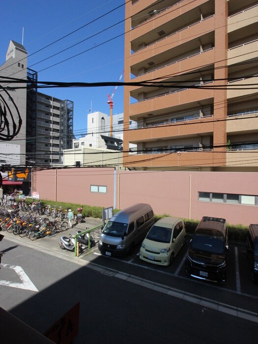 室内からの展望 サンティ－ル大和田