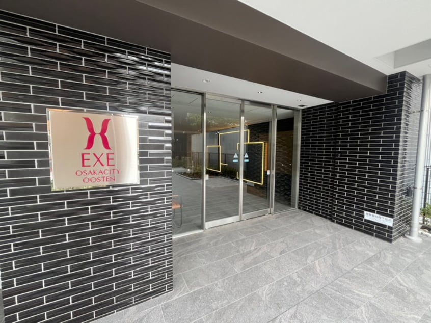 エントランス部分 ｴｸﾞｾﾞ大阪CITYｵｰｽﾃｨﾝ(904)