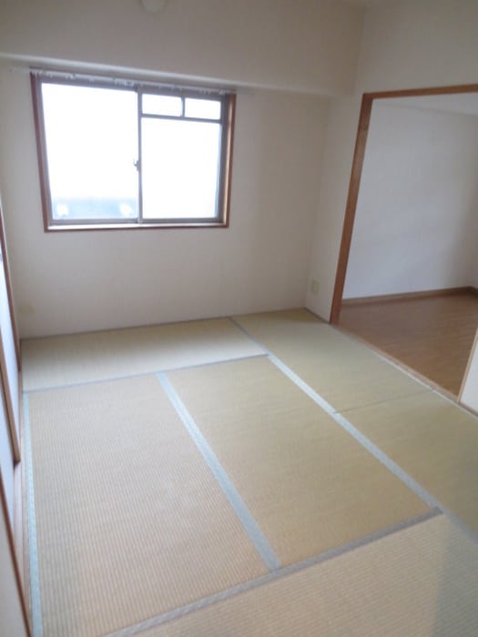 居室 グドゥウェル新石切