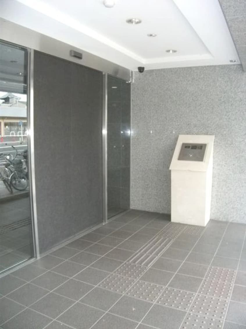 エントランス部分 アスヴェル京都東寺前(606)