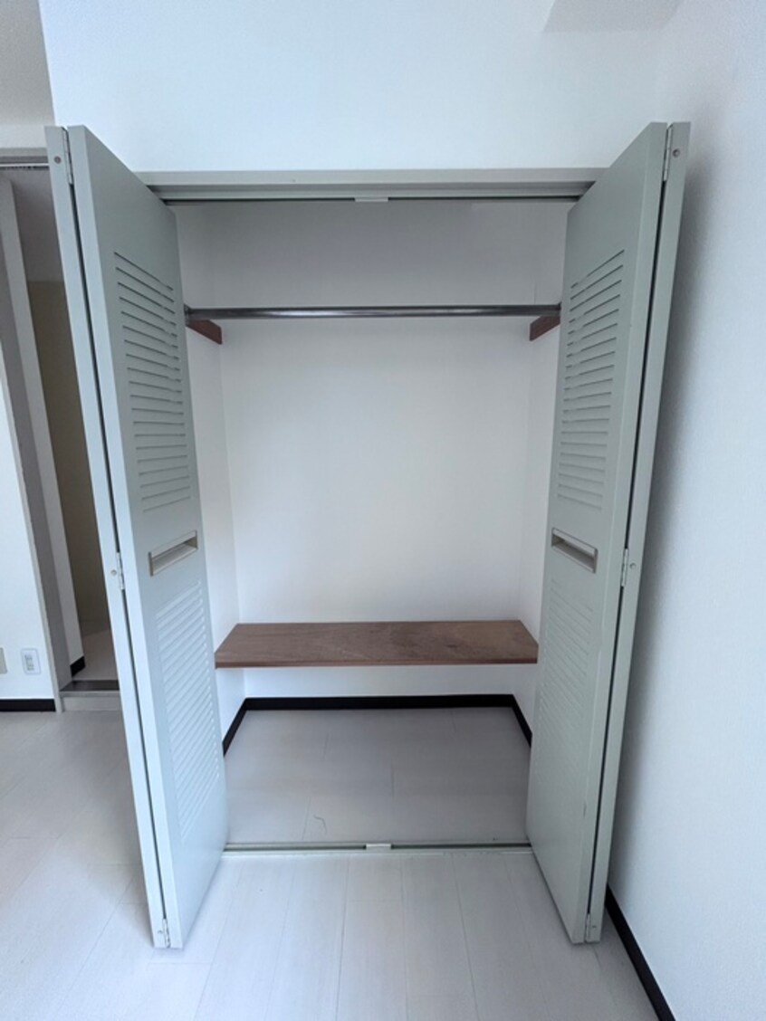 収納 プレジ－ル四条