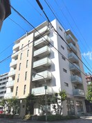 東三国フラッツの外観