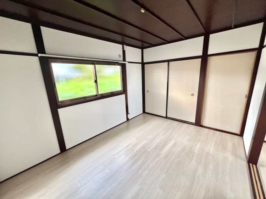 居室 ブロイド宝塚