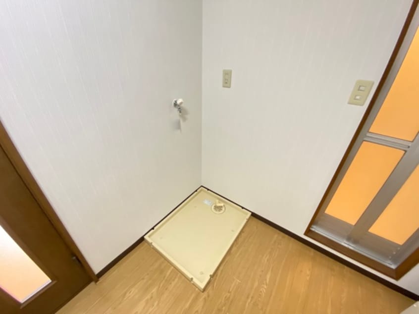 洗濯機置場 アクティブニシモト