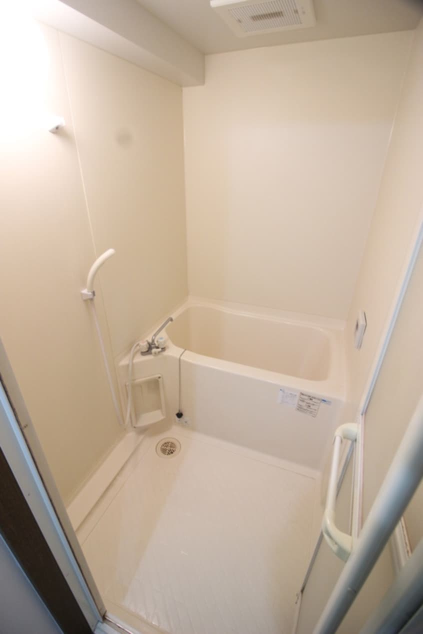 バス／シャワールーム等 フローライト豊里Ⅱ