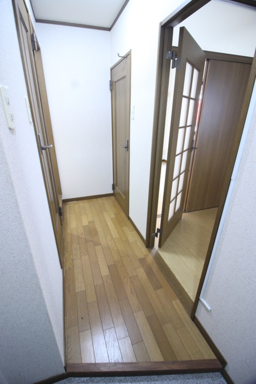 廊下 フローライト豊里Ⅱ