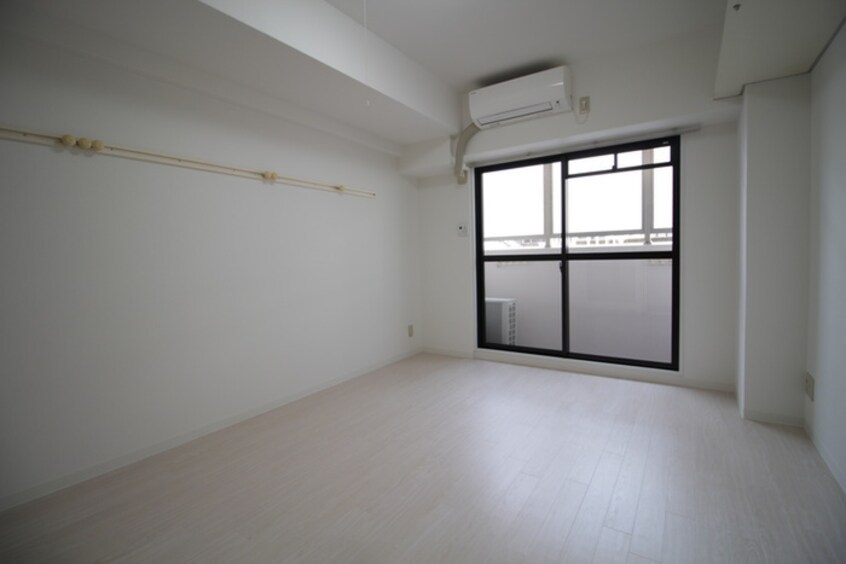 居室 ＲＥＣＥＳＳ　ＣＯＵＲＴ　2