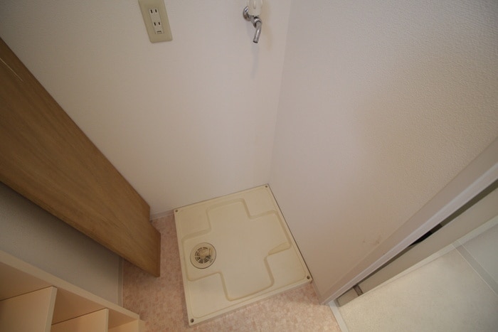 洗濯機置場 ＲＥＣＥＳＳ　ＣＯＵＲＴ　2