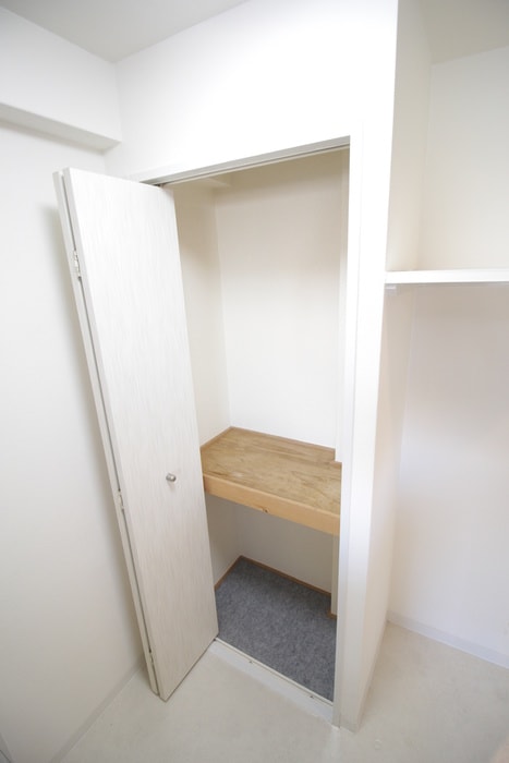 収納 ＲＥＣＥＳＳ　ＣＯＵＲＴ　2