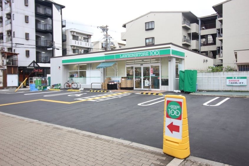 ローソンストア100住吉山之内３丁目(コンビニ)まで450m Sayareine Sugimoto