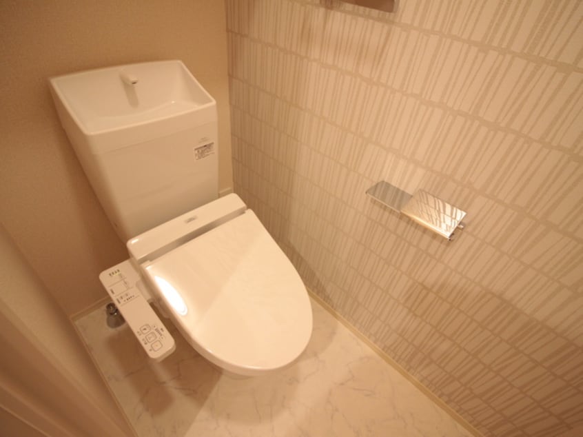 トイレ ハル野崎