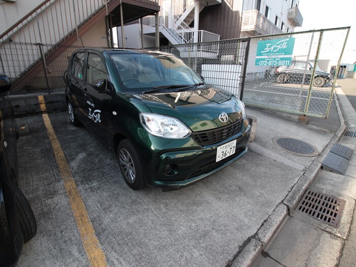 駐車場 高田ハイツＢ