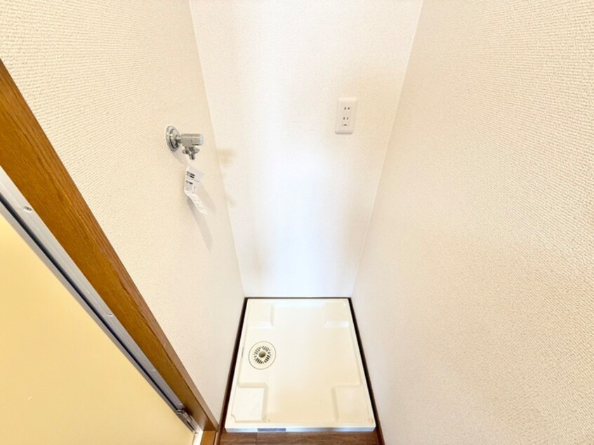 洗濯機置場 グランマKEIJYOEN