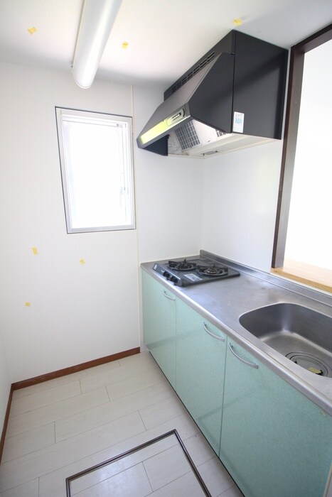 キッチン ﾎﾜｲﾄﾊｲﾑKAGAMIISHI