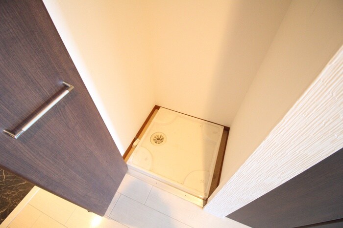 洗濯機置場 ﾎﾜｲﾄﾊｲﾑKAGAMIISHI