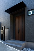 エントランス部分 上新田1丁目貸家