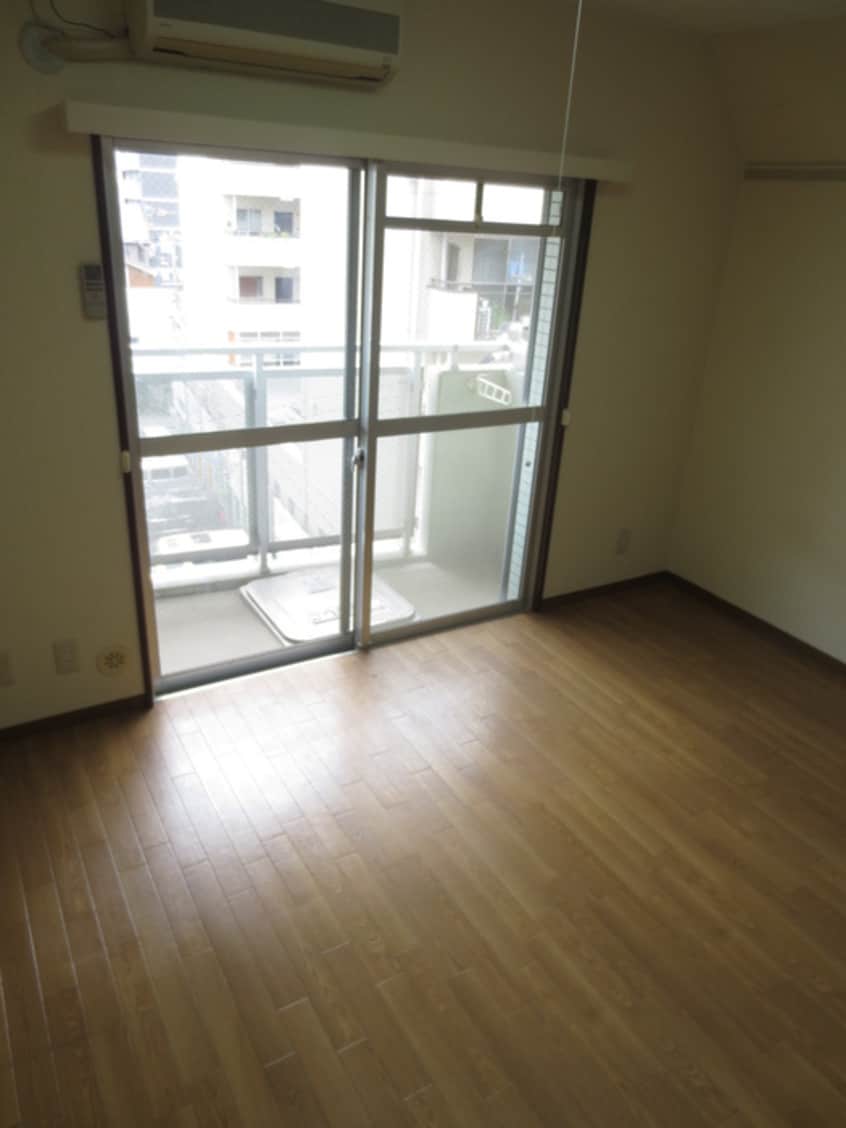 居室 メゾンエトワル