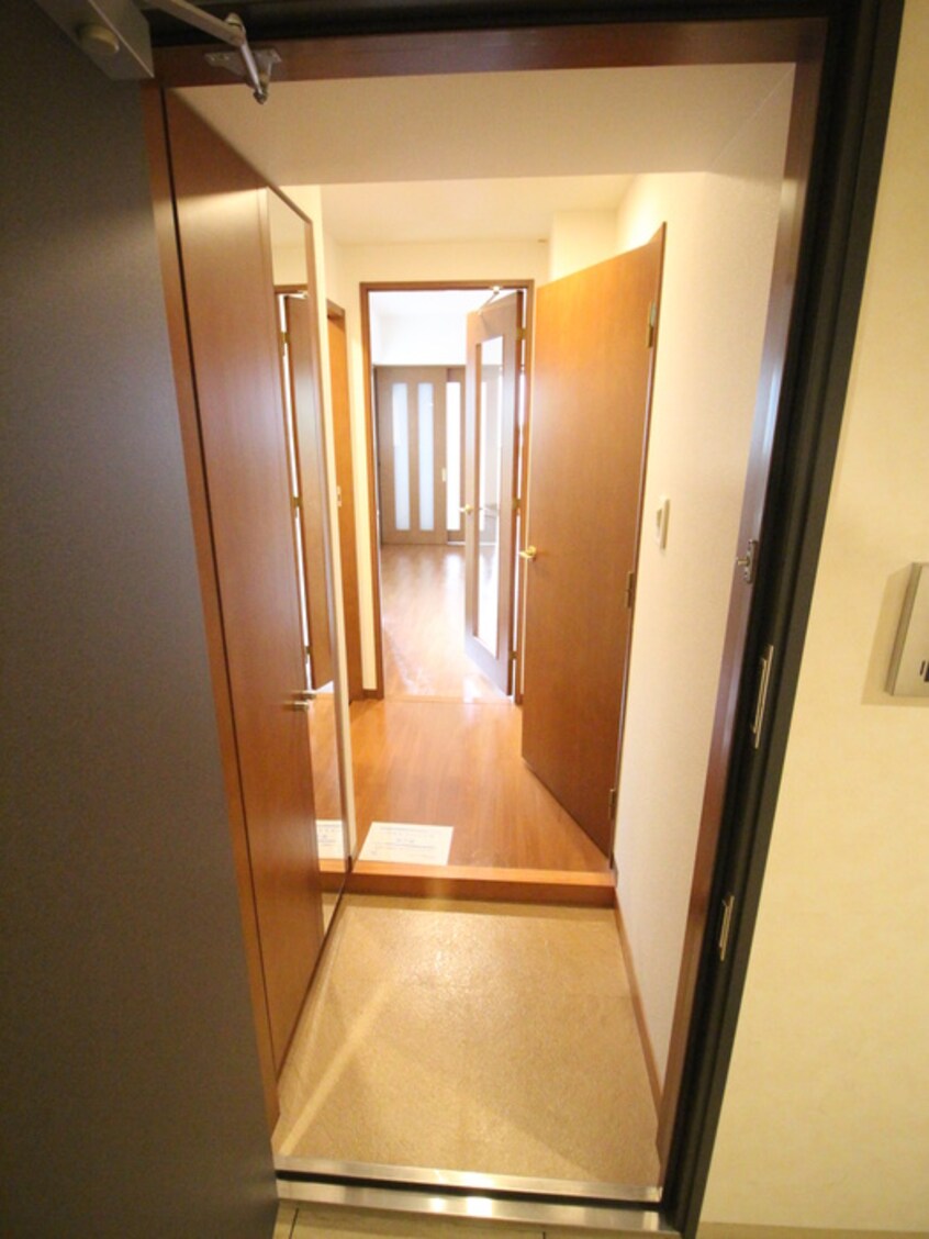 玄関 福島プライマリ－ワン