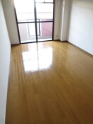 室内からの展望 PRIMROSE