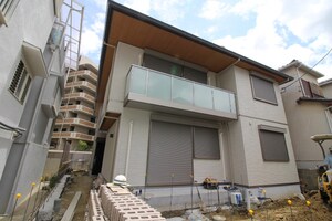 エテルナ　カーザ