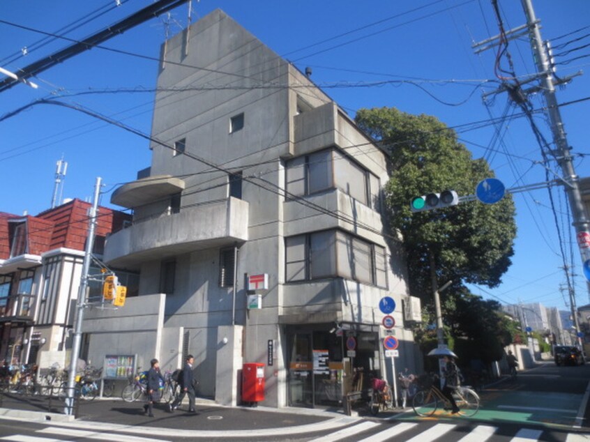 東大阪下小阪郵便局(郵便局)まで383m グランシャトレ－ＤＡＩＷＡ