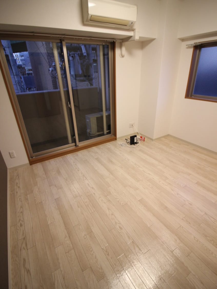 居室 デルタイ－スト