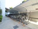駐輪場 THE TERRACE SUITA UH