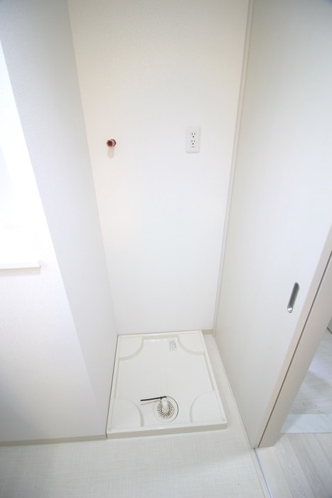 洗濯機置場 THE TERRACE SUITA UH