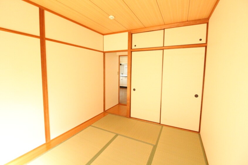 居室 ＩＮＫ甲南